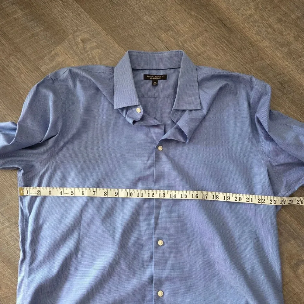 Banana Republic Mens Non-Iron Slim Fit Dress Shirts XL Cotton Blend Bundle of 2